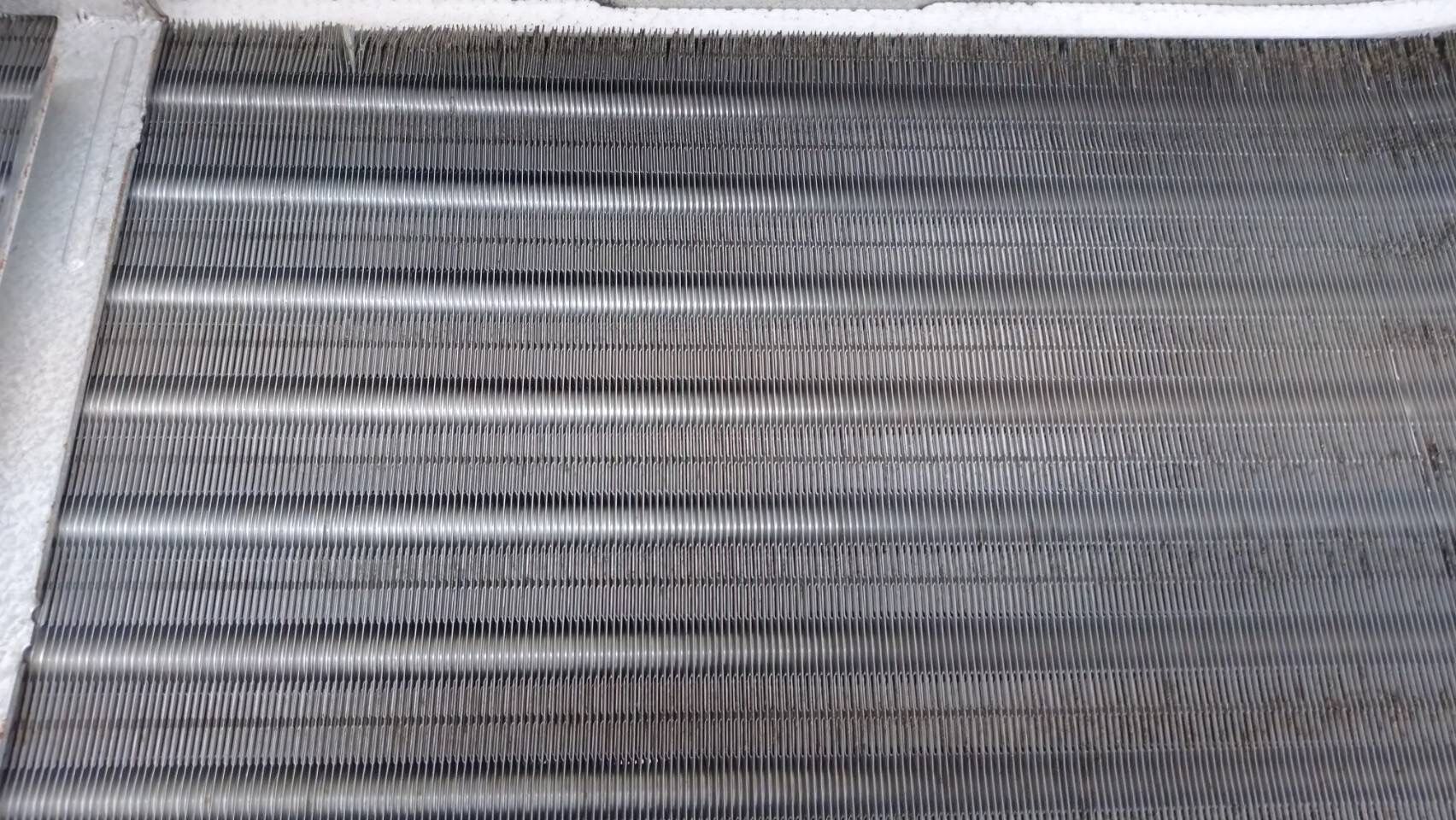 9F697C33-80BA-4C09-917F-3D9F44BDB9A8